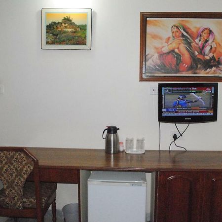 Geetco Hotel Jalor 外观 照片