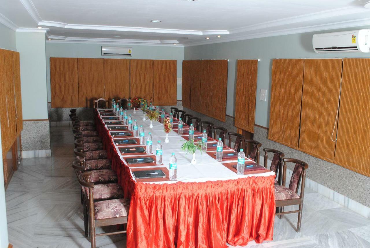 Geetco Hotel Jalor 外观 照片