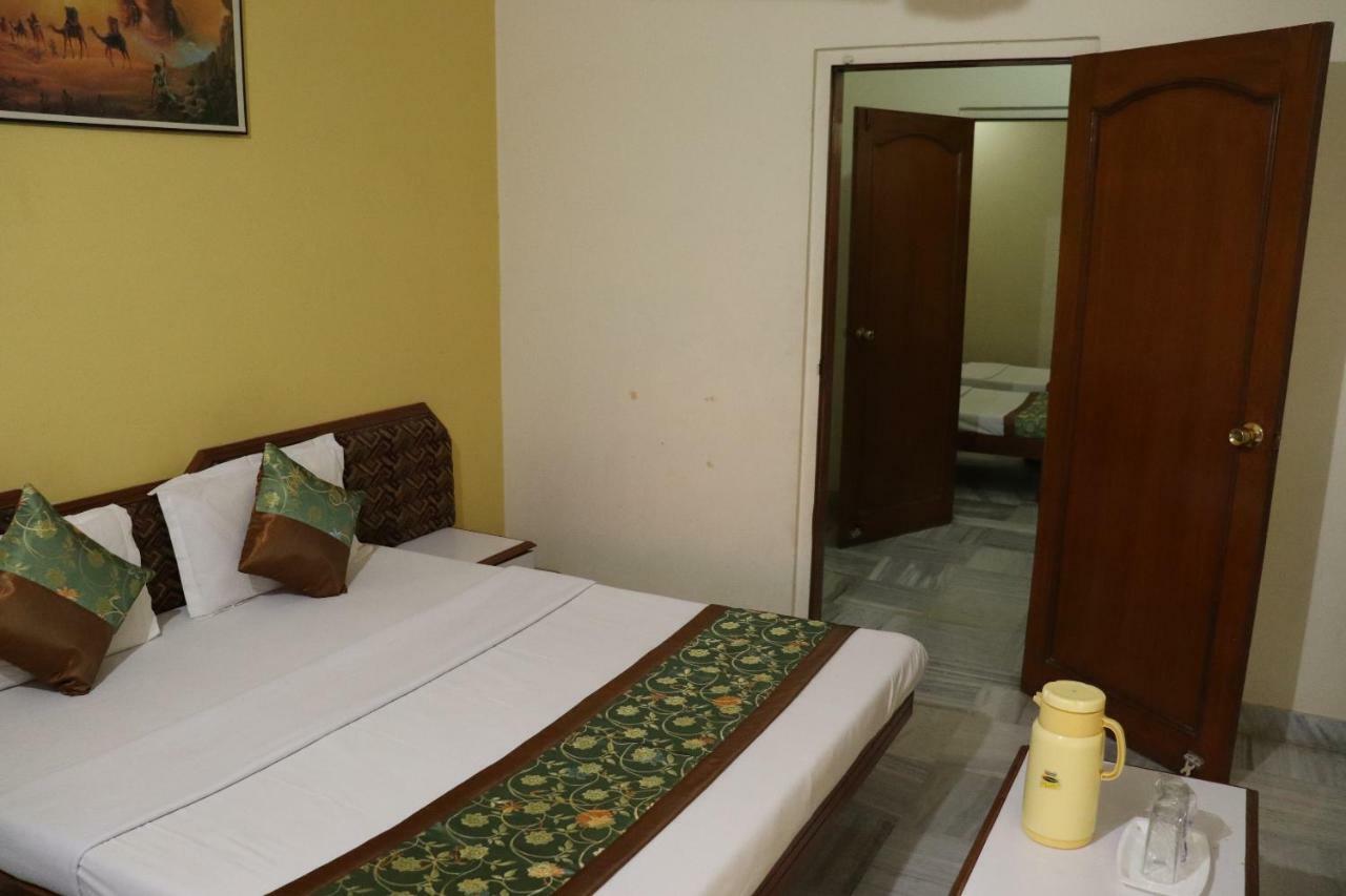Geetco Hotel Jalor 外观 照片