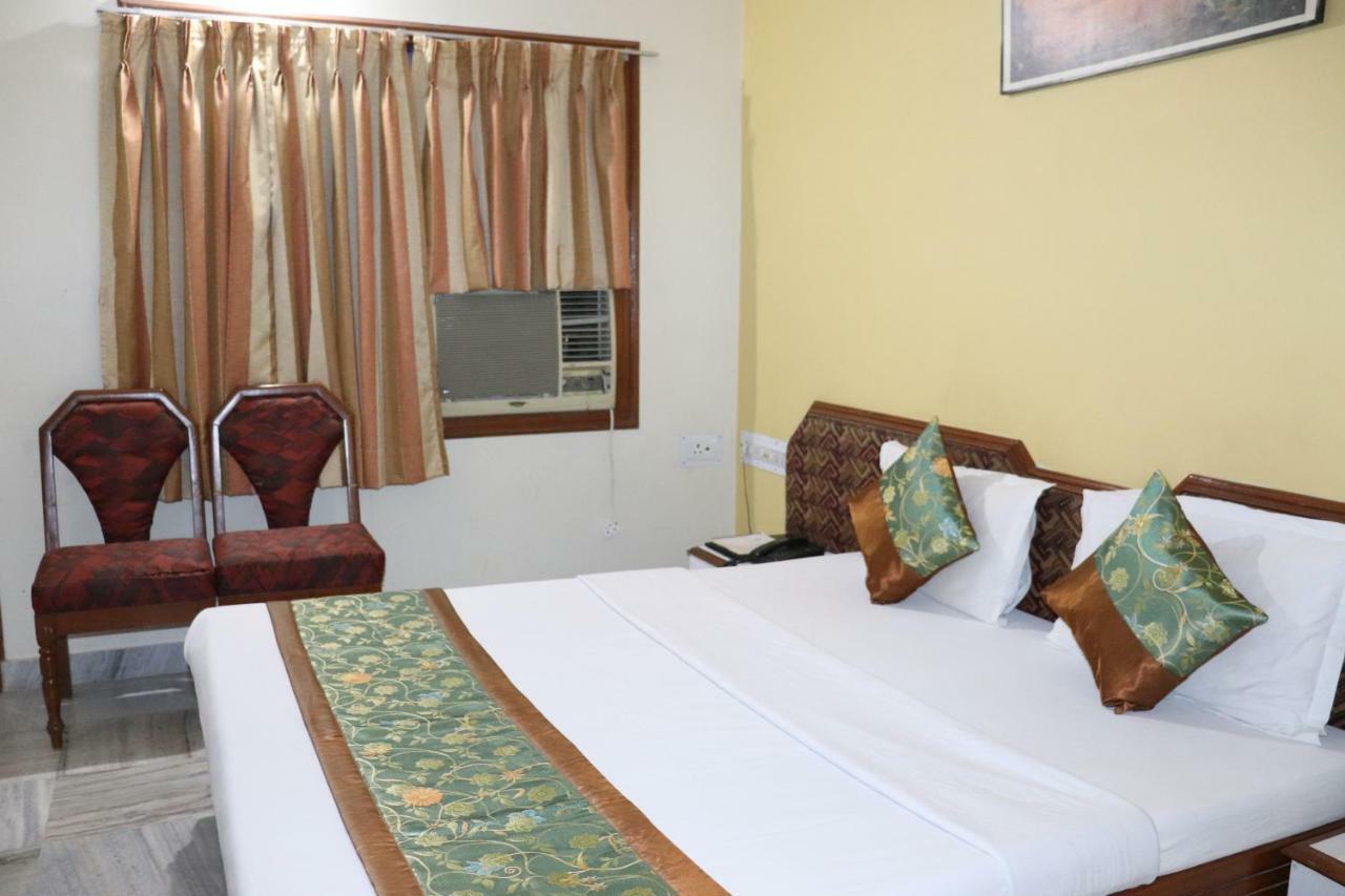 Geetco Hotel Jalor 外观 照片