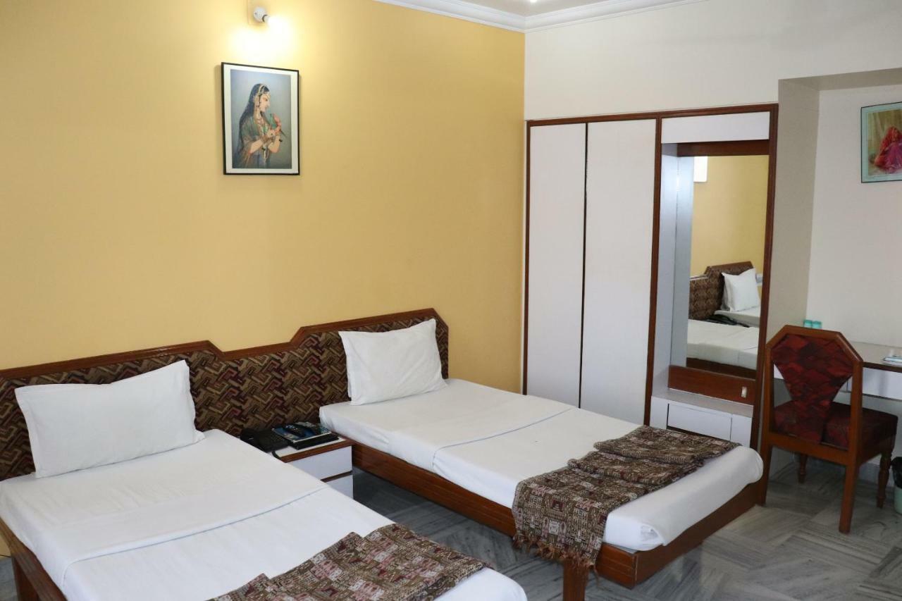 Geetco Hotel Jalor 外观 照片