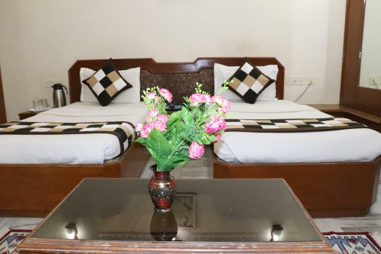 Geetco Hotel Jalor 外观 照片
