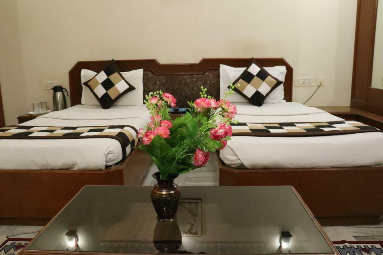 Geetco Hotel Jalor 外观 照片